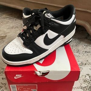 Nike Dunk Low Panda 7Y